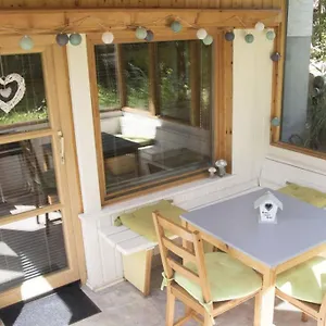 Apartment Ferienwohnung - Große Souterrain Mit Wintergarten, Hausen (Forchheim)